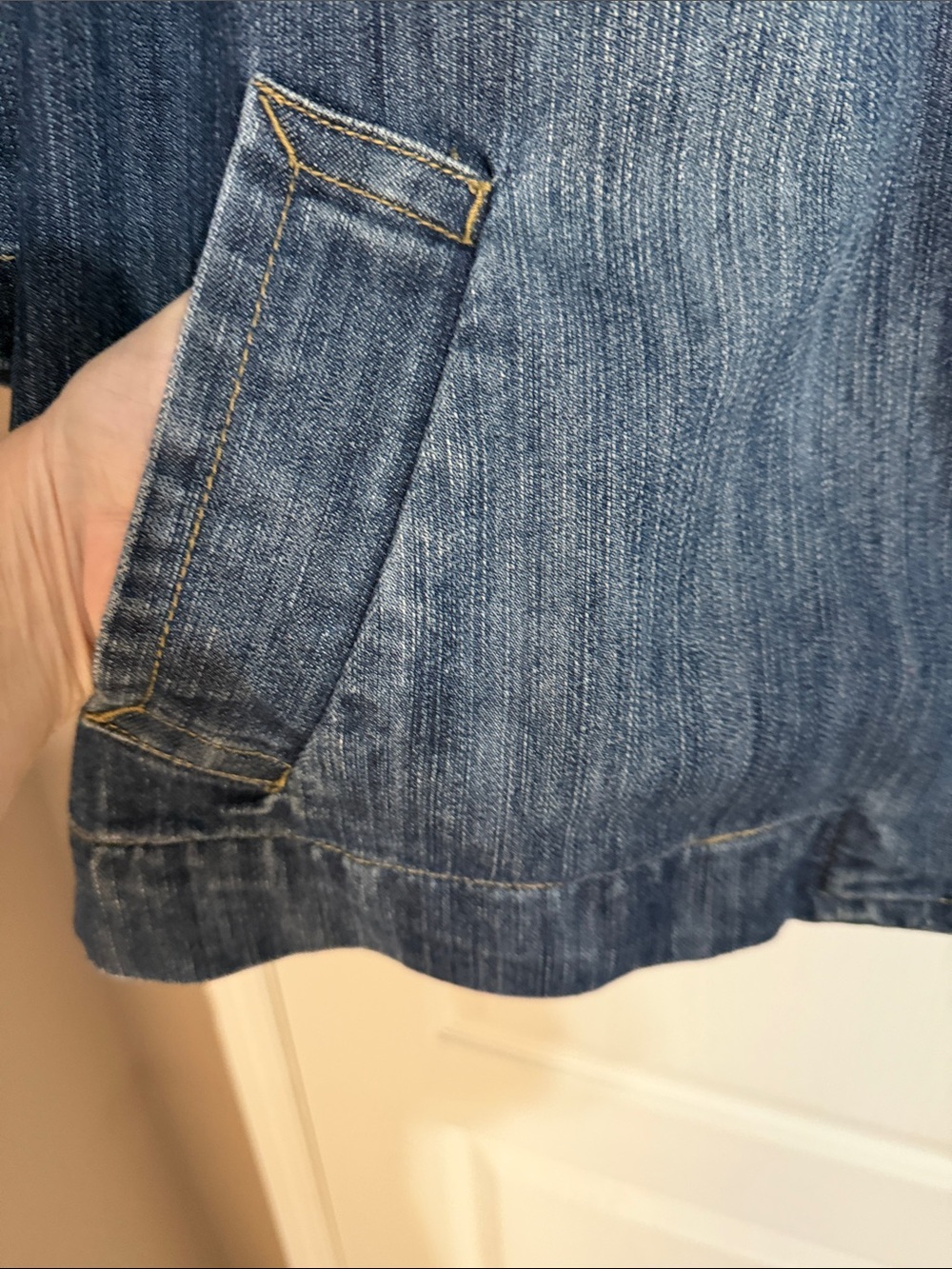 L.A. Blues Women's Dark Blue Denim Jacket with Large Buttons - Picture 3 of 6